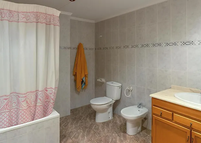 Appartement Awesome In With Wifi *